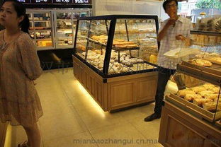 武漢漢旗流行中島柜 甜味烘焙產(chǎn)品的理想展示選擇